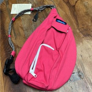 NWT Kavu Mini Rope Bag-Magenta